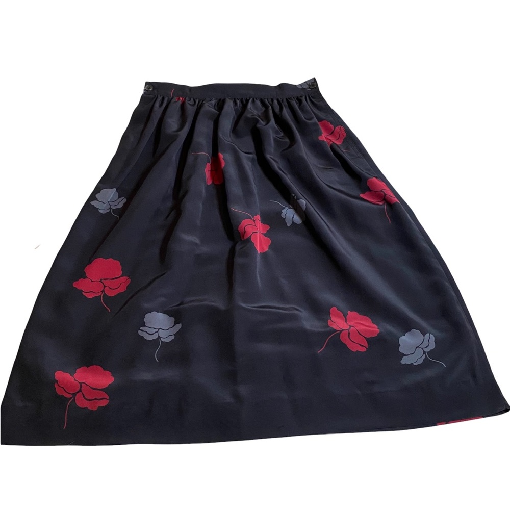 Jones New York Signature Petite Size 10 P Long Skirt Floral Red Black.